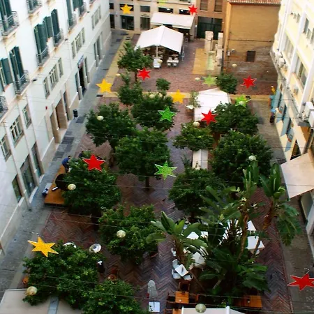 Piso Plaza De Las Flores Malaga Exterior photo